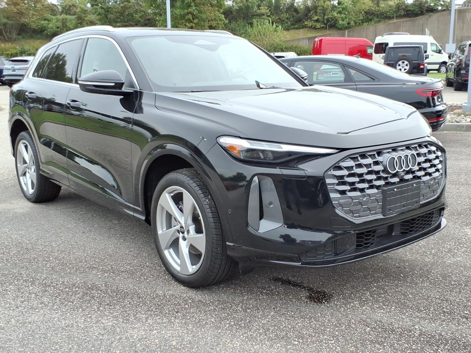 Used 2025 Mythos Black Metallic Audi Premium Plus image 5