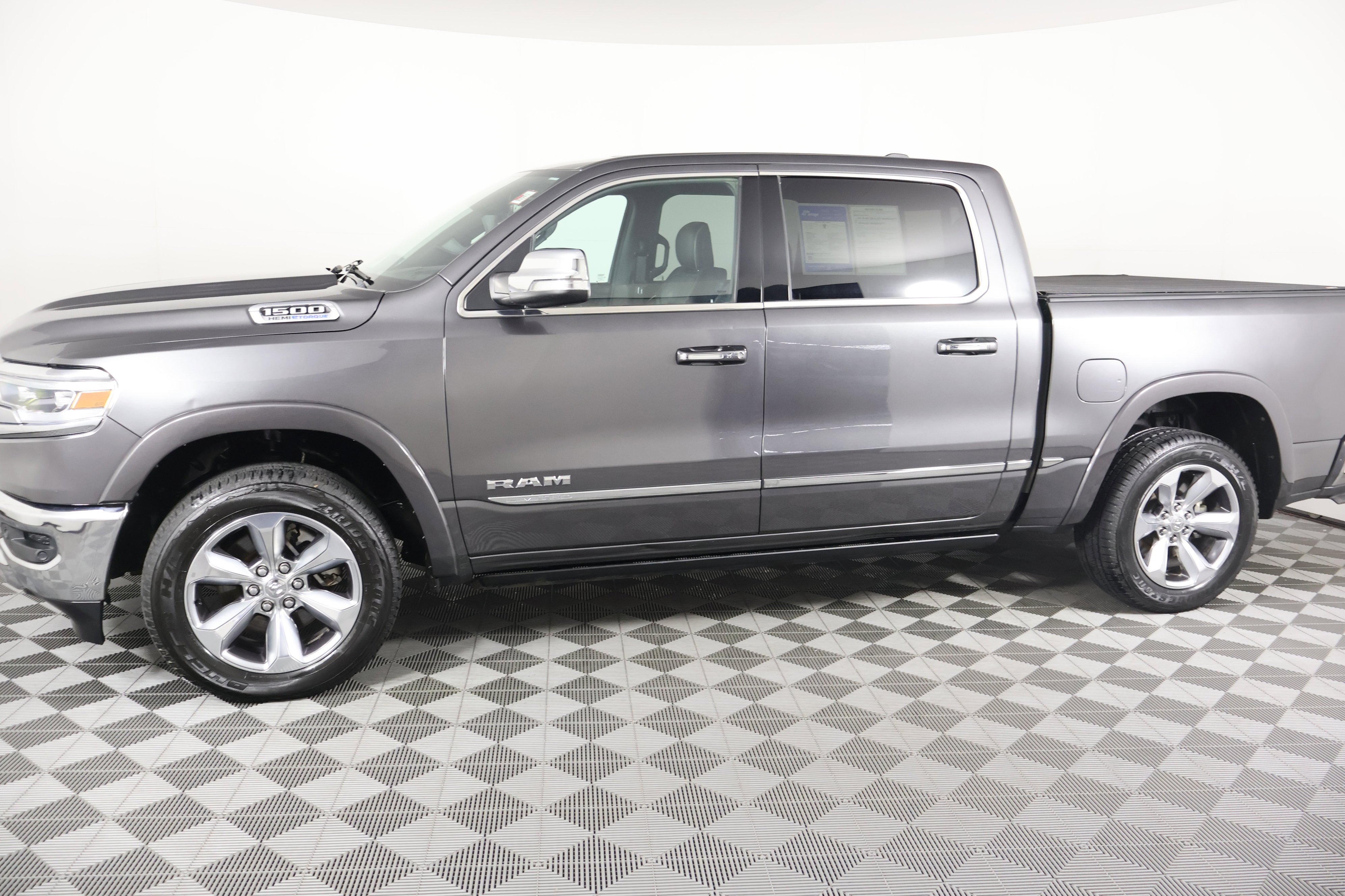 2022 RAM Ram 1500 Pickup Limited - Photo 9