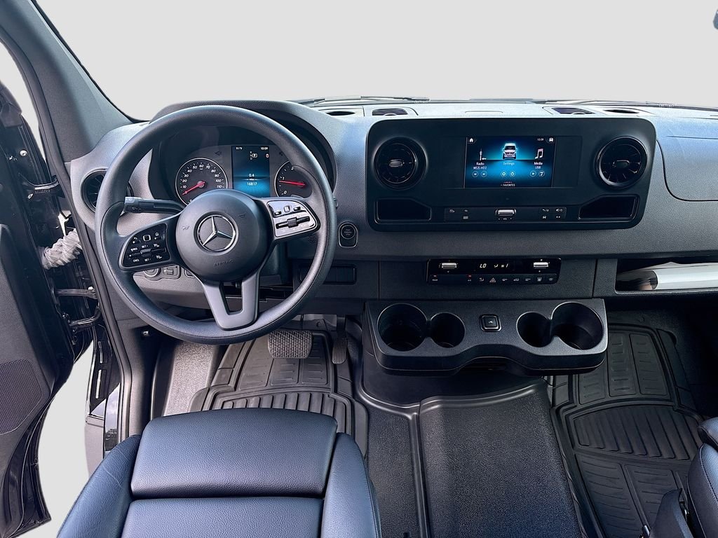 Used 2023 Obsidian Black Metallic Mercedes-Benz SMARTLINER 15 PASSENGER image 39