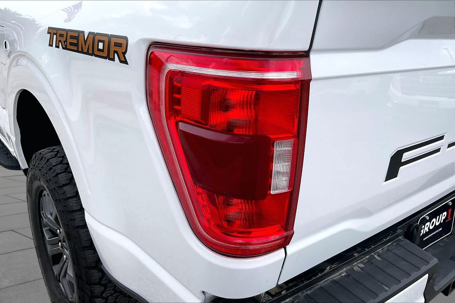 Used 2023 Oxford White Ford Tremor image 28
