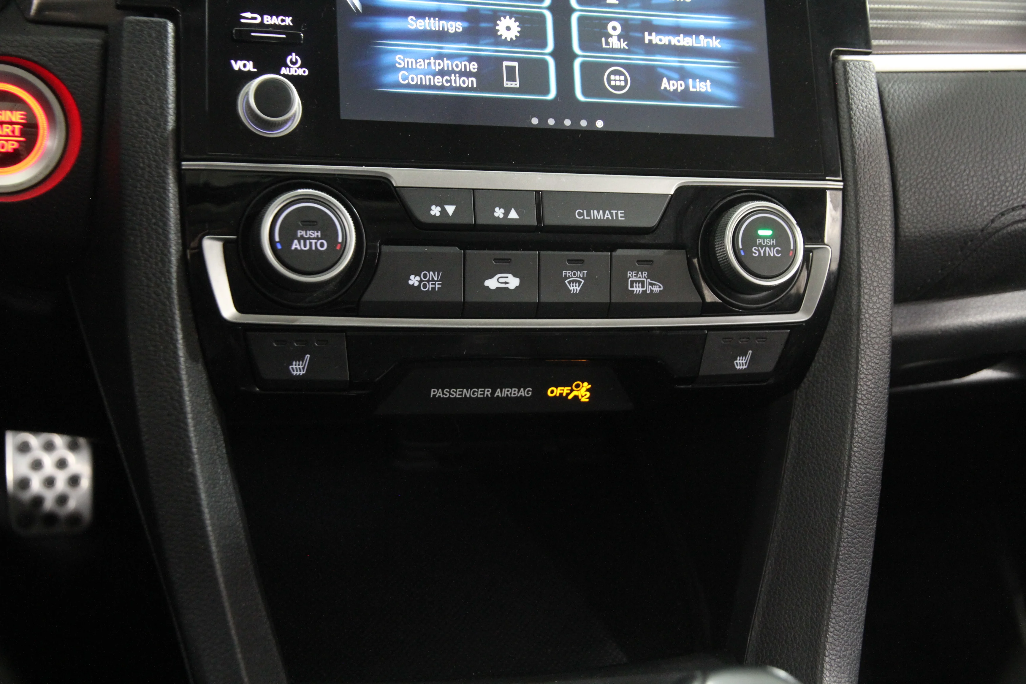 Used 2019 BLACK Honda Touring image 15
