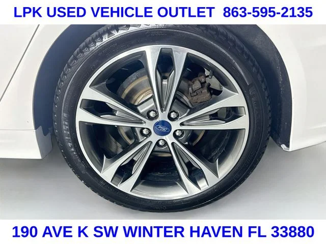 Used 2020 White Ford Titanium image 28