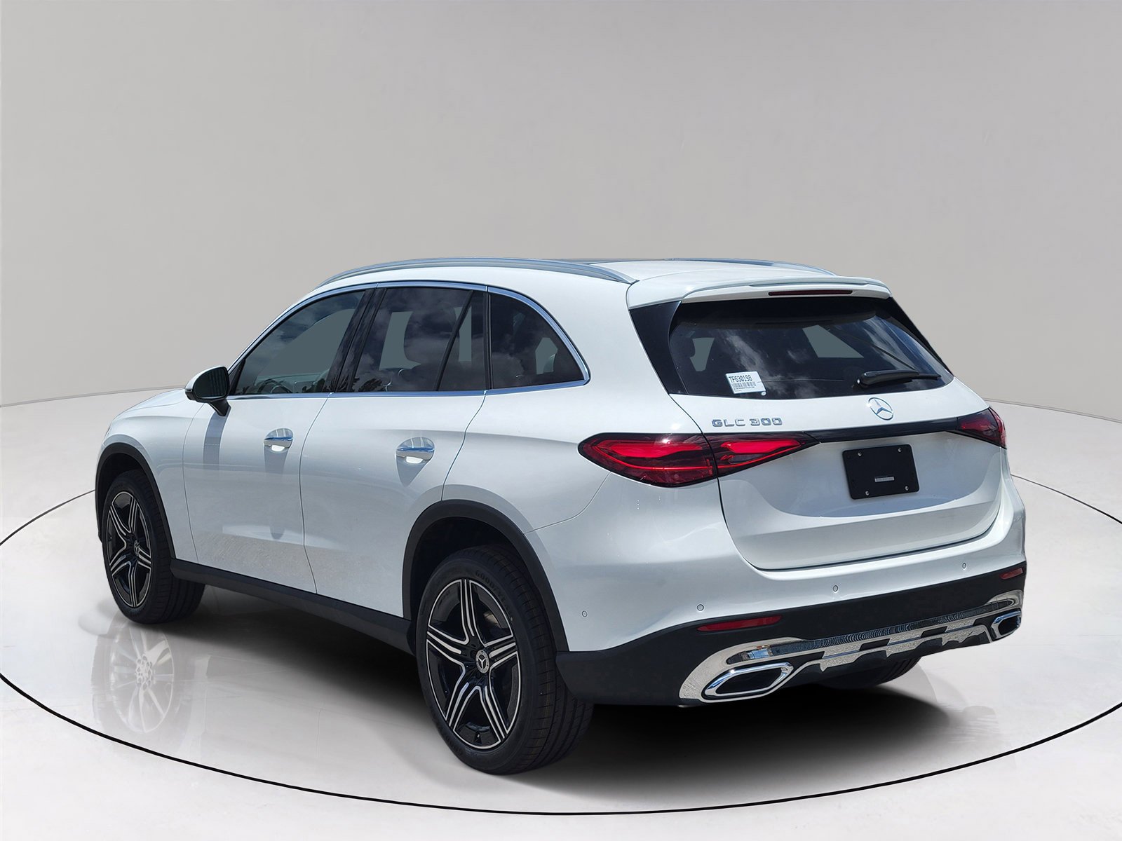 New 2026 Polar White Mercedes-Benz GLC 300 image 58