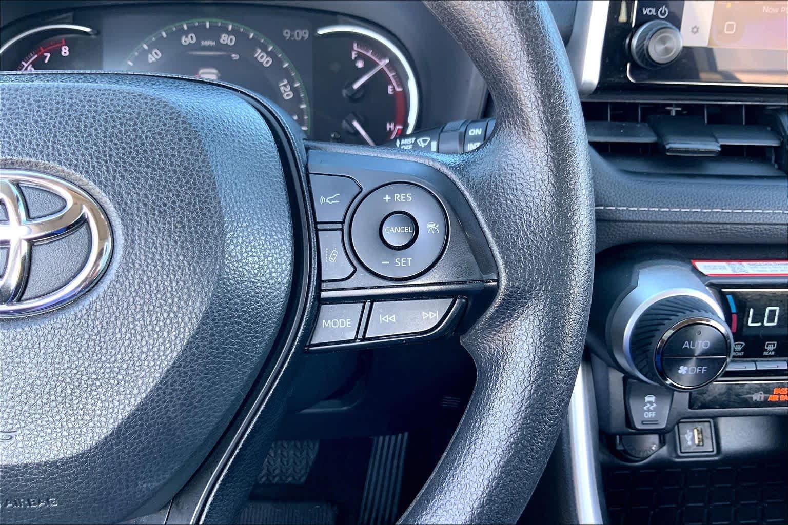 Used 2025 Midnight Black Metallic Toyota XLE image 24