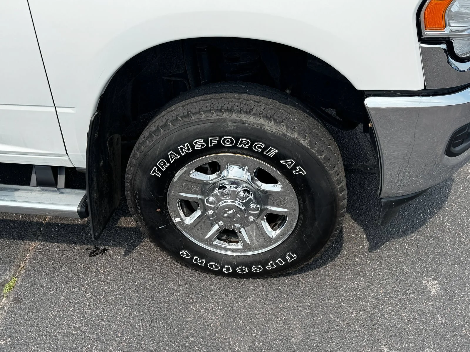 Used 2024  Ram Tradesman image 2
