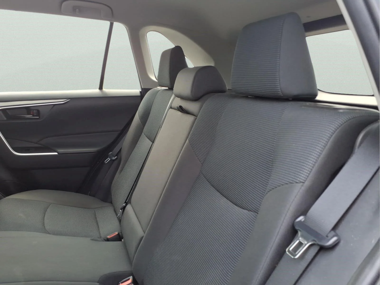 Used 2024 Silver Sky Metallic Toyota LE image 13