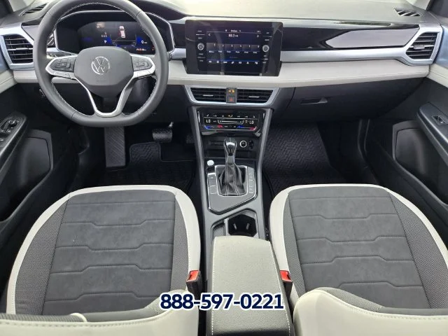 New 2027 Monument Gray9 Volkswagen SE image 10