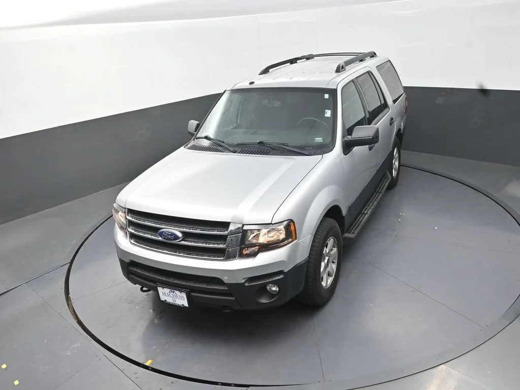 Used 2017 Silver Ford XL image 15