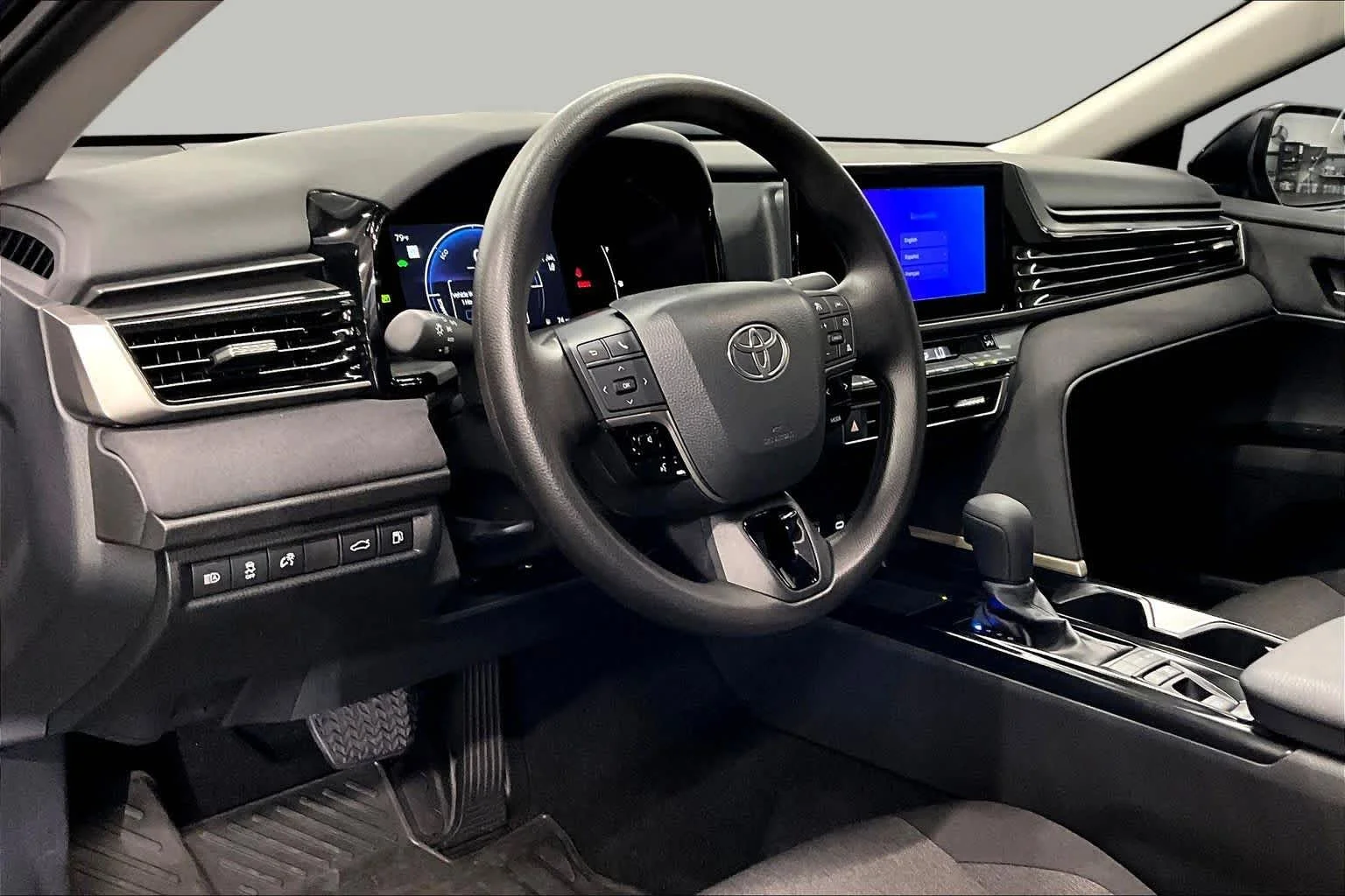 Used 2025 Midnight Black Metallic Toyota LE image 17