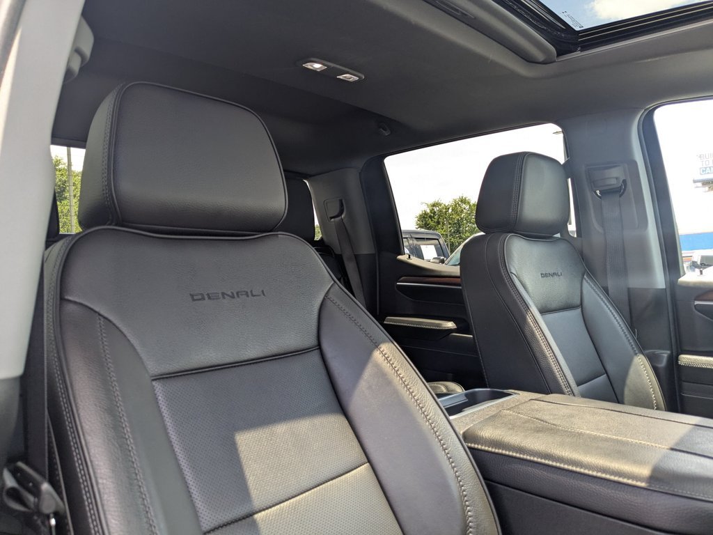 Used 2024 Downpour Metallic GMC Denali image 29