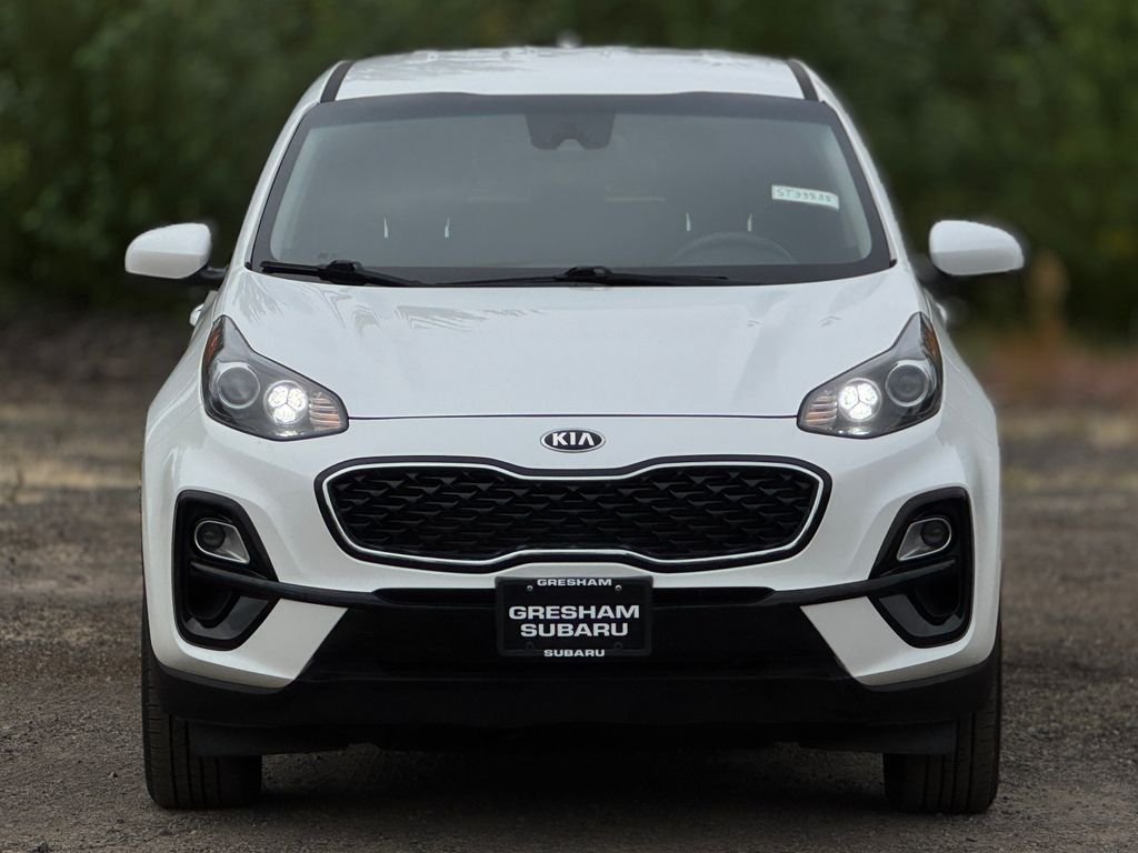 Used 2022 Snow White Pearl Kia LX image 2