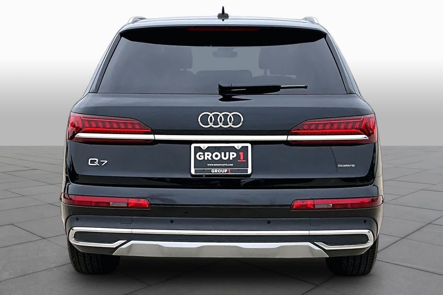 Used 2023 Mythos Black Metallic Audi Premium image 5
