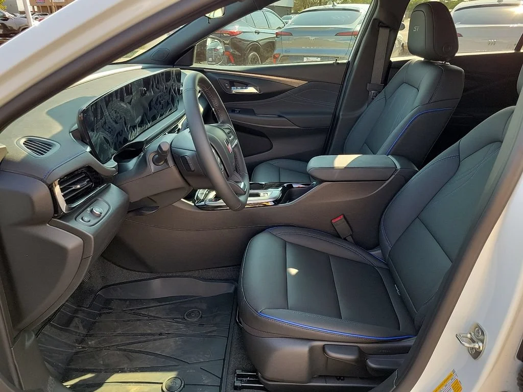 2026 Buick Envista Sport Touring - Photo 19