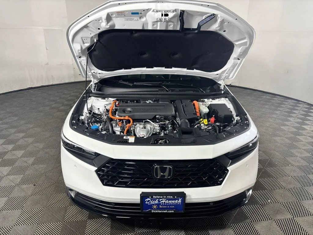 New 2026 Platinum White Pearl Honda Touring image 23