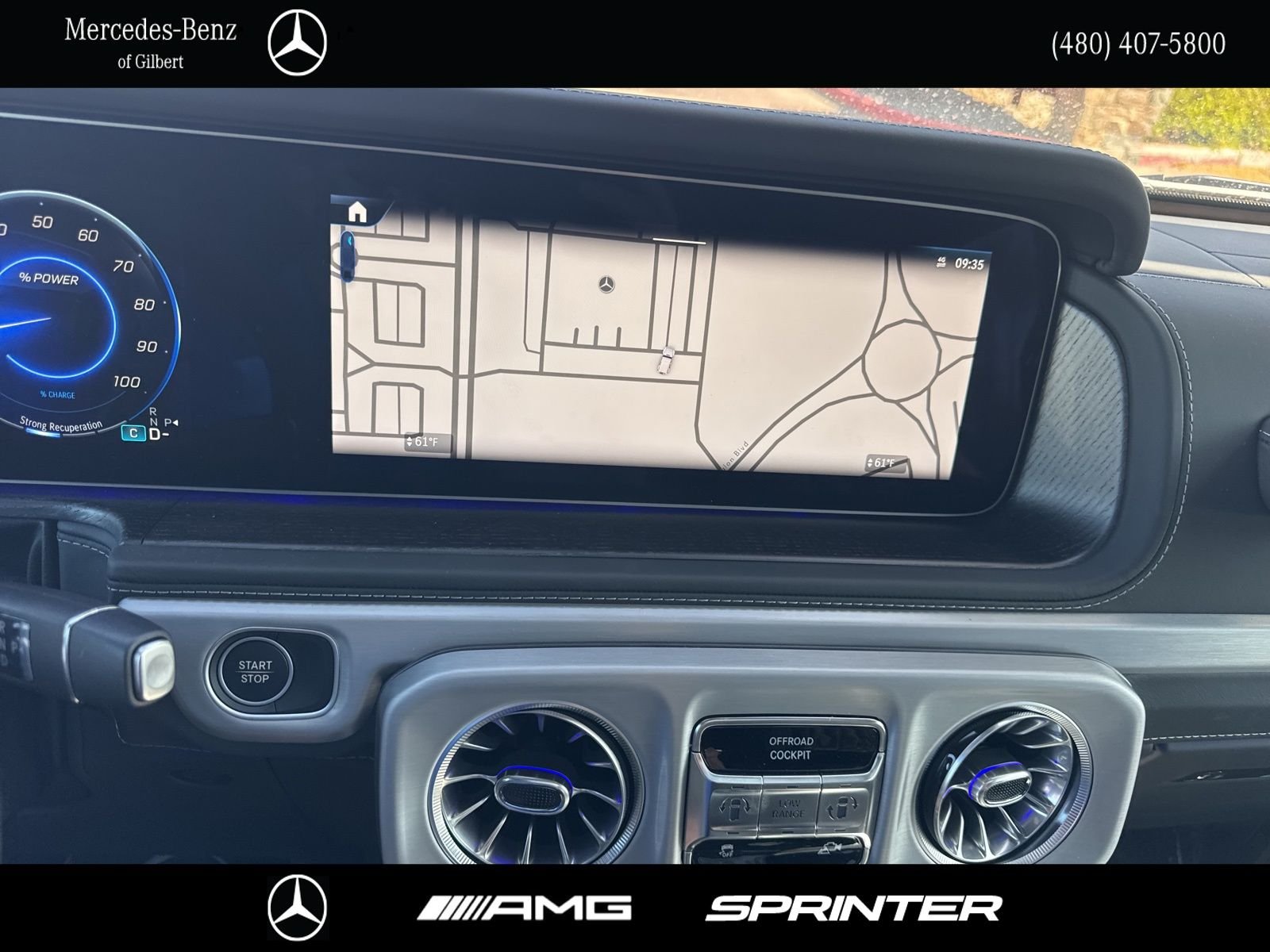 New 2025 MANUFAKTUR Desert Sand non-metallic Mercedes-Benz G 580 image 27