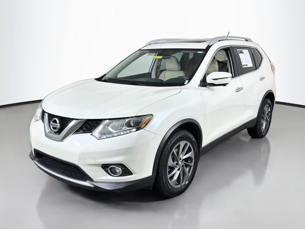 Used 2016 Pearl White Nissan SL image 3