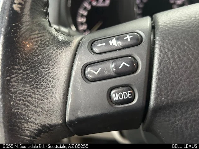 Used 2005 Blue Lexus 330 image 26