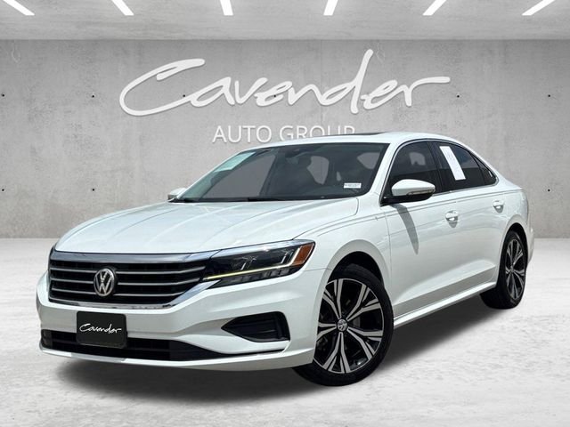 2022 Volkswagen Passat 2.0T SE Auto's photo