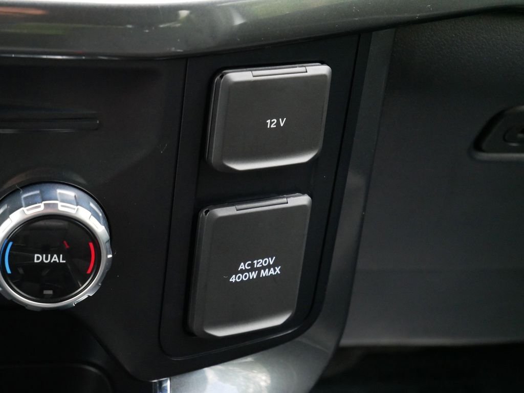 Certified Used 2022 White Ford XLT image 27