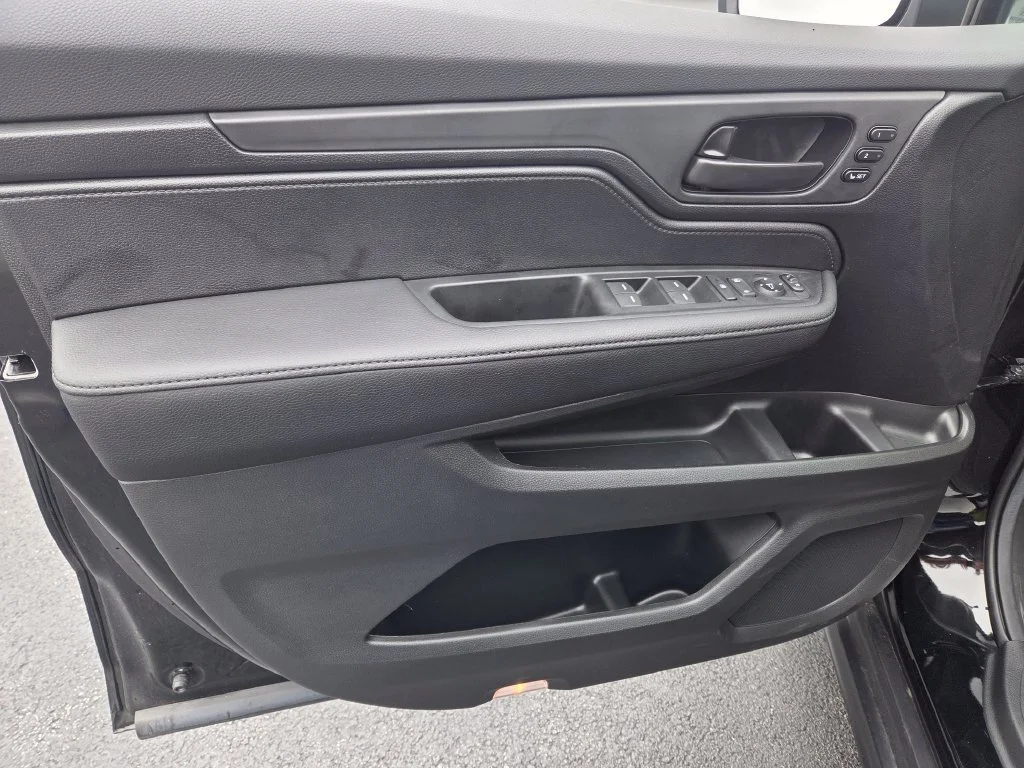 2026 Honda Odyssey EX-L - Photo 16