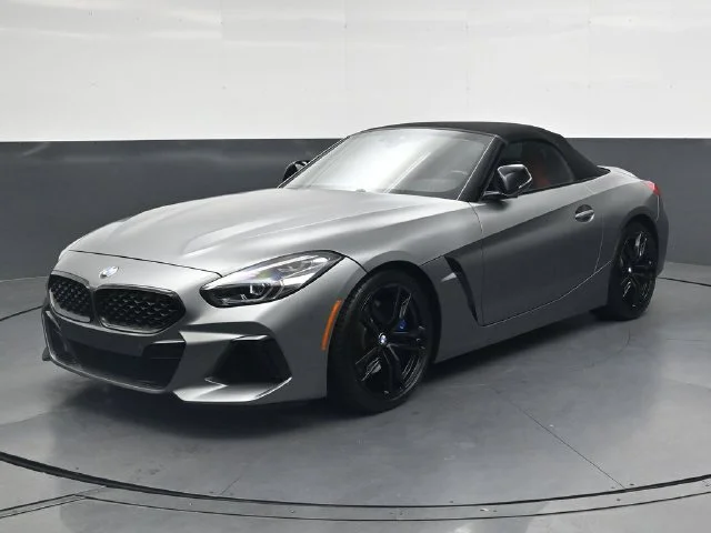 Used 2021 Gray BMW sDrive M40i image 10