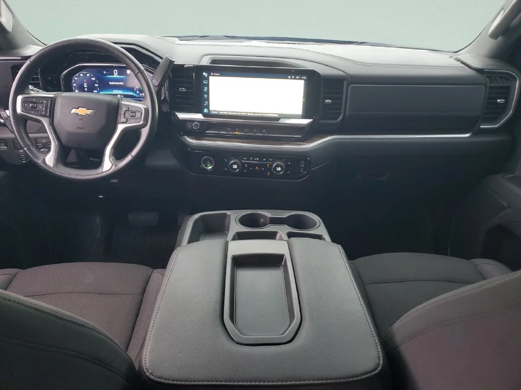 Used 2022 DARK ASH METALLIC Chevrolet LT image 10