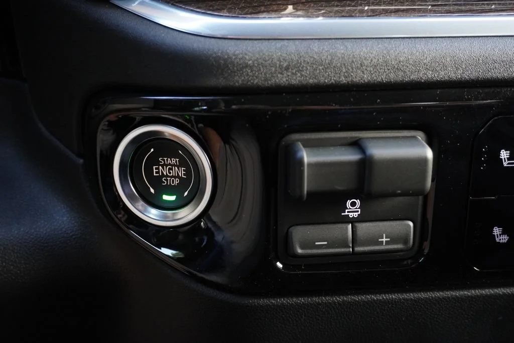 New 2026 Sterling Gray Metallic Chevrolet LT (2FL) image 16
