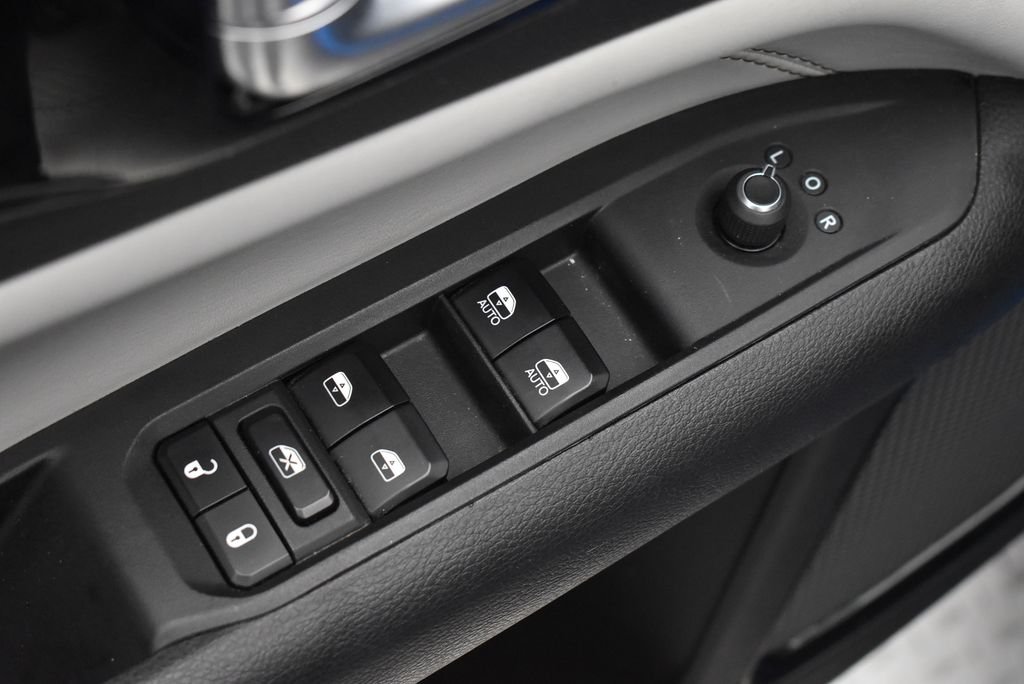 Used 2025 Blue Jeep Limited image 12