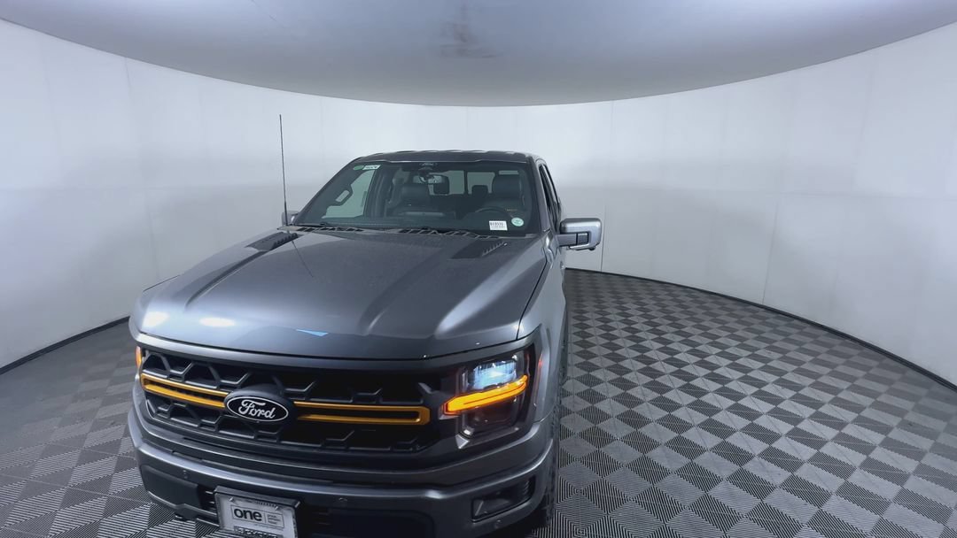 New 2026 Carbonized Gray Metallic Ford Tremor image 3
