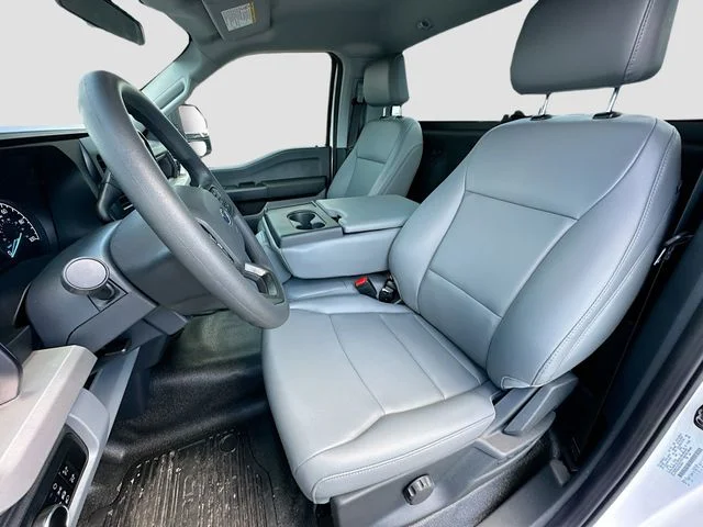 New 2025 Oxford White Ford XL image 15