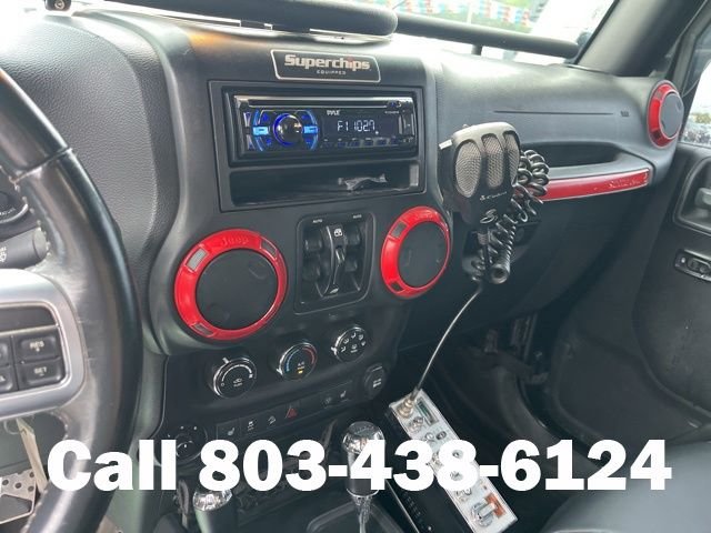 Used 2016 Black Jeep Unlimited Rubicon image 23