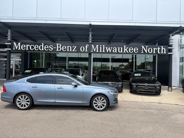 2017 Volvo S90 T6 Inscription AWD's photo