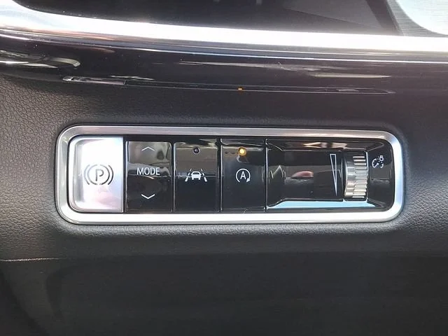 New 2026 Quartz Blue Metallic Buick Preferred image 19