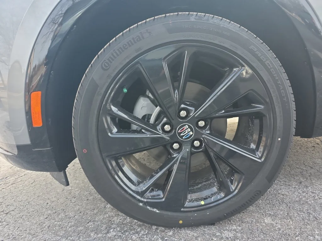 2026 Buick Envision Sport Touring - Photo 23