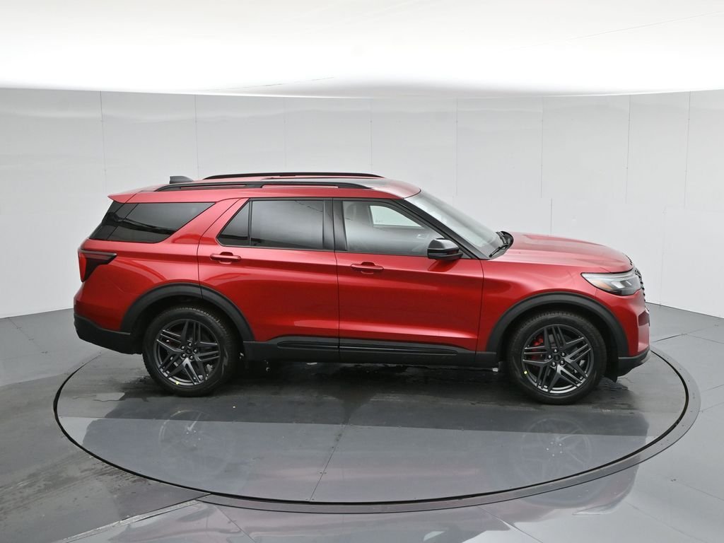 New 2026 Rapid Red Metallic Tinted Clearcoat Ford ST image 59