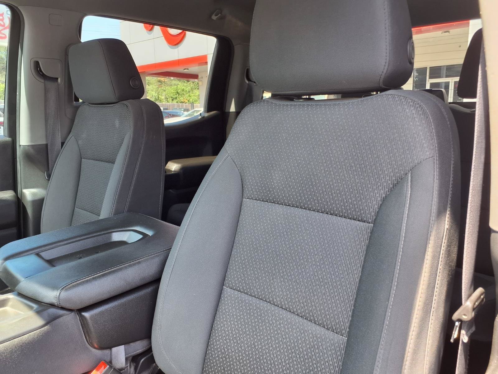 Used 2022 Oxford Brown Metallic Chevrolet Custom image 14