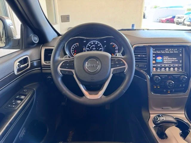 Used 2014 White Jeep Limited image 13