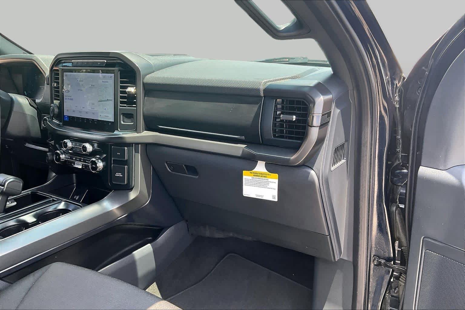Used 2024 Antimatter Blue Ford XLT image 17