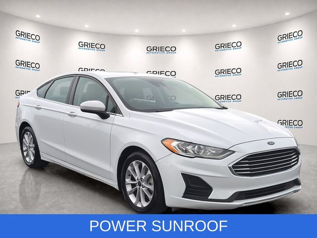 2020 Ford Fusion SE