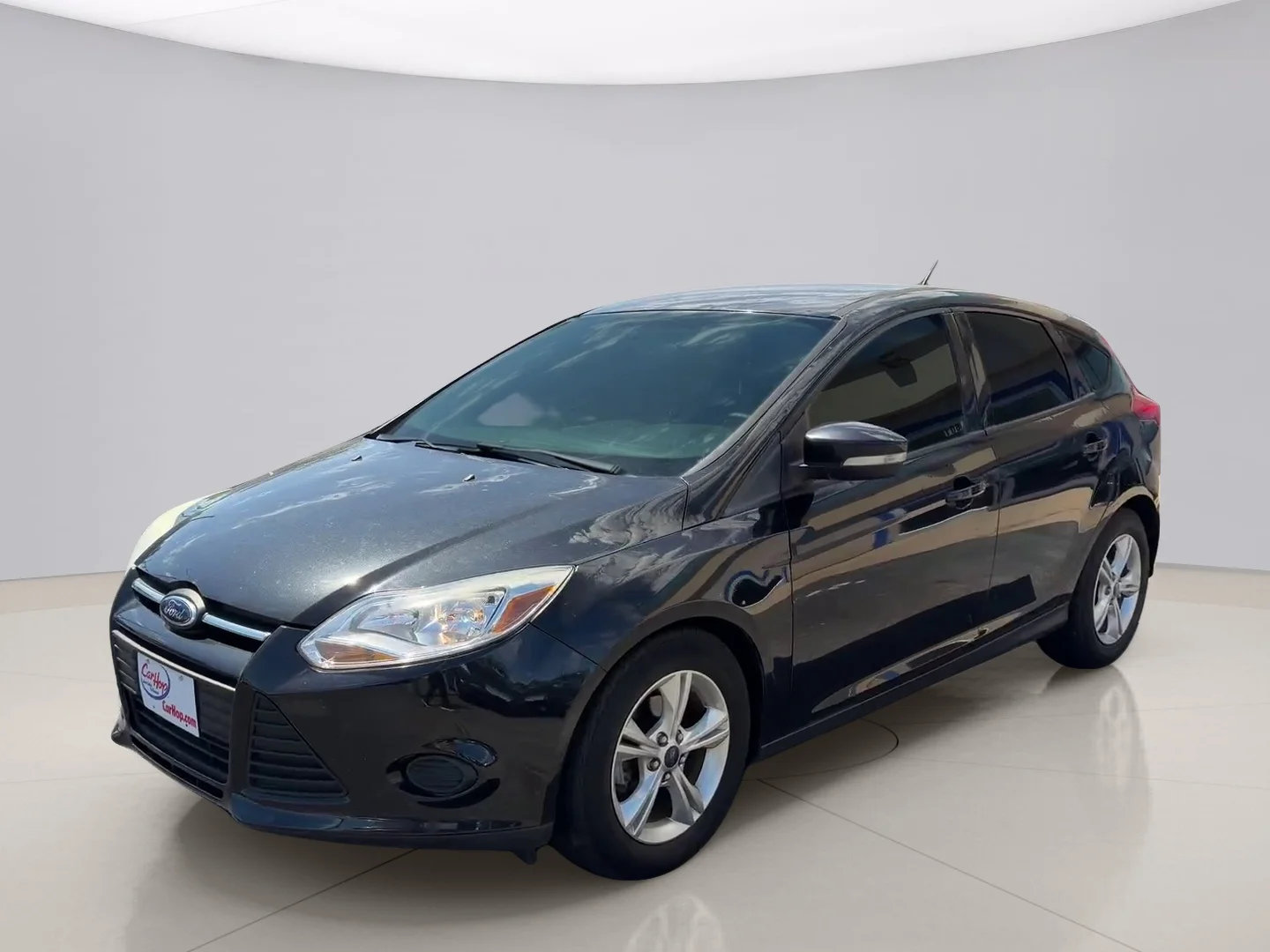 Used 2013 Black Ford SE HATCH image 1