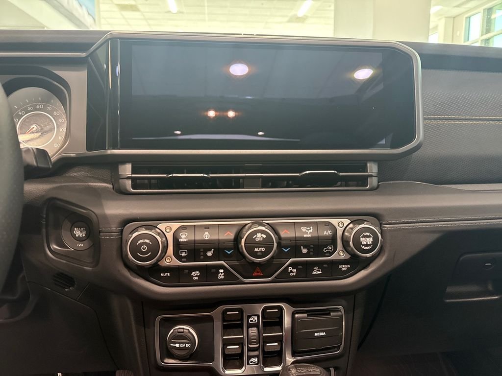 2025 Jeep Wrangler 4-Door Rubicon 392 Final Edition - Photo 13