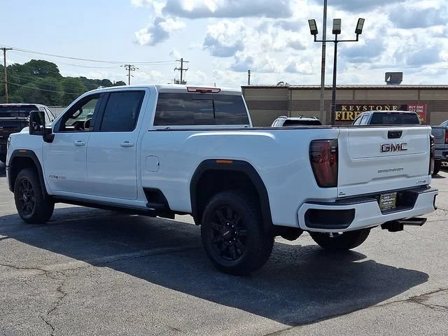 New 2026 Summit White GMC AT4 image 4