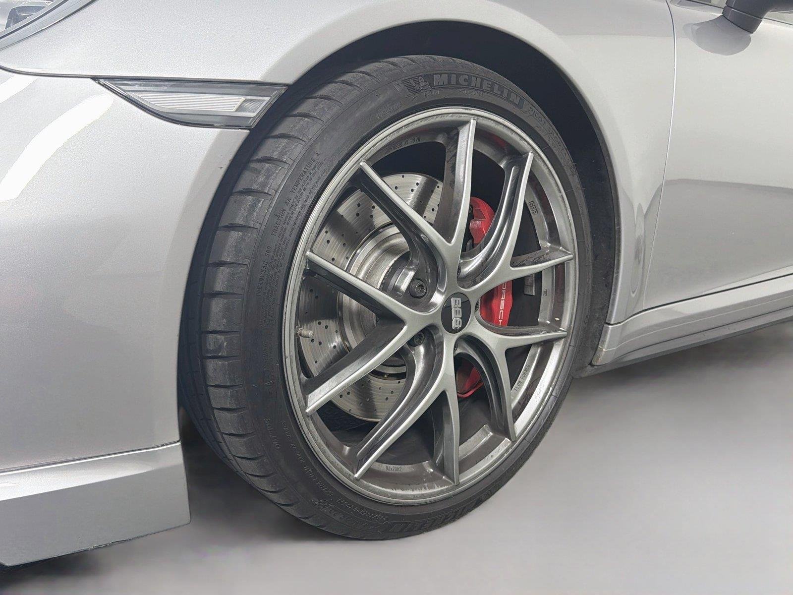 Certified Used 2015  porsche Turbo image 11