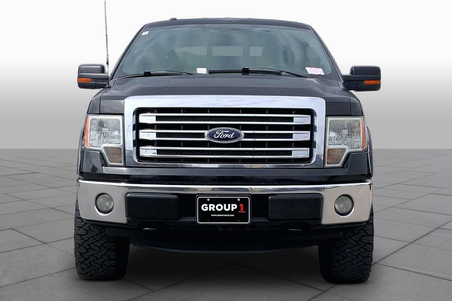 Used 2013 Tuxedo Black Metallic Ford Lariat image 3