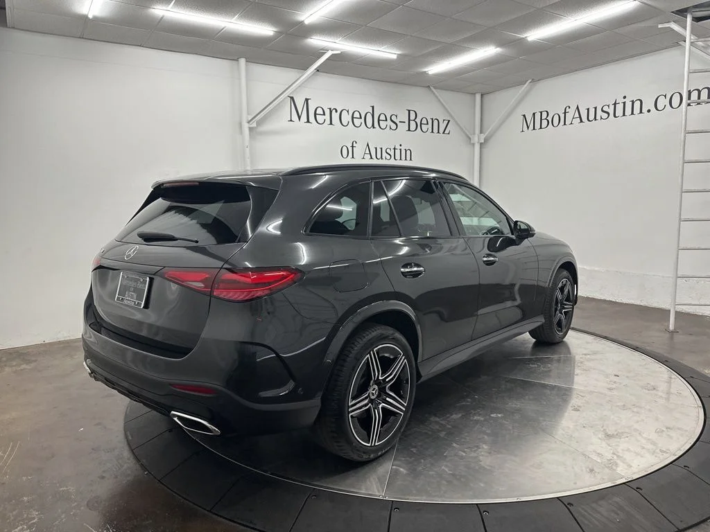 Used 2026 Gray Mercedes-Benz GLC 300 image 7