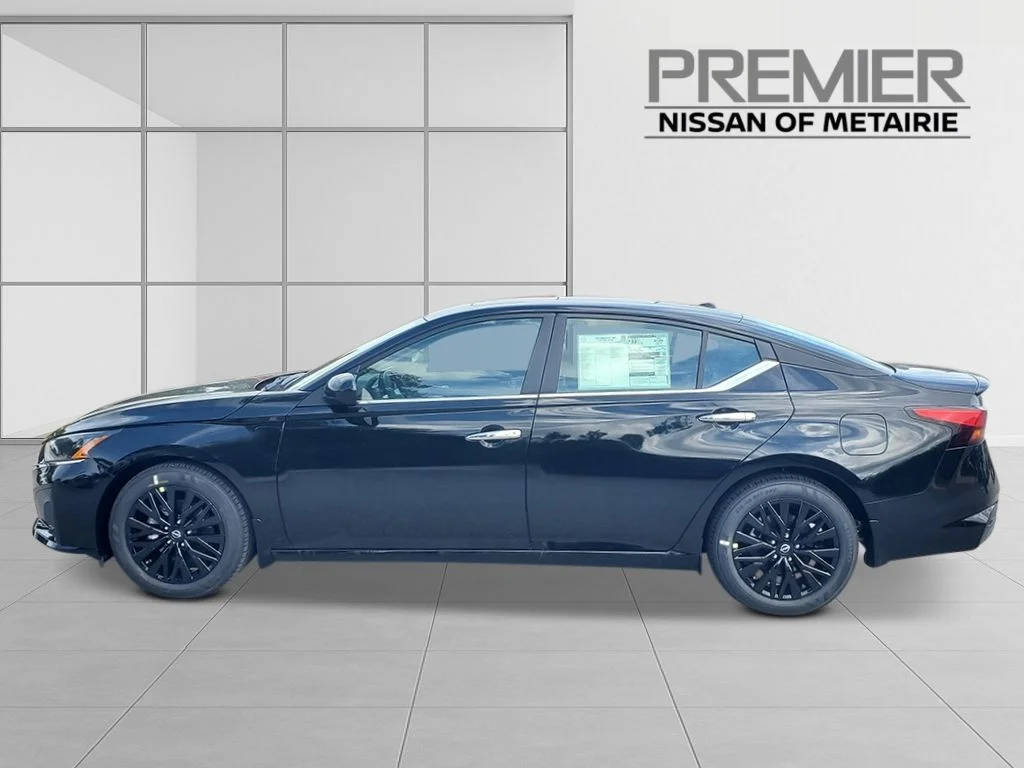 New 2026 Black Nissan 2.5 SV image 3