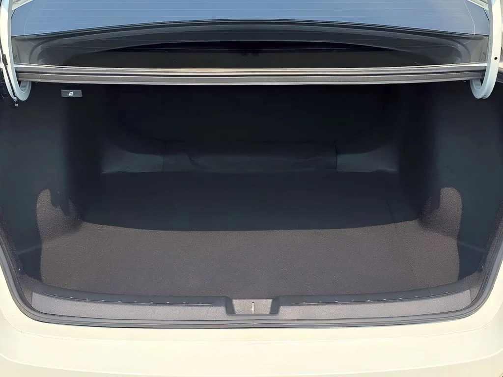 2026 Honda Civic LX - Photo 30