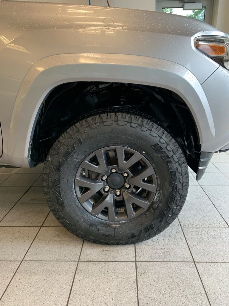 2020 Toyota Tacoma SR5 - Photo 24