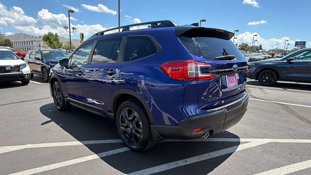 New 2026 SAPPHIRE BLUE PEARL Subaru Onyx Edition Touring 7-Passenger image 5