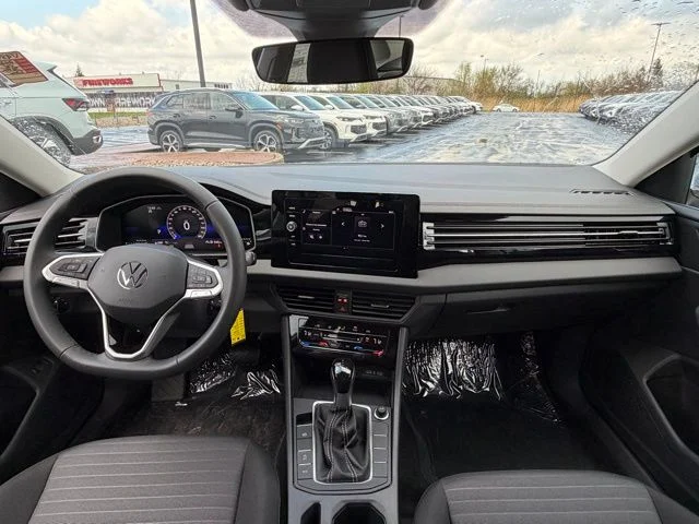 New 2026 Silver Volkswagen 1.5T S image 9